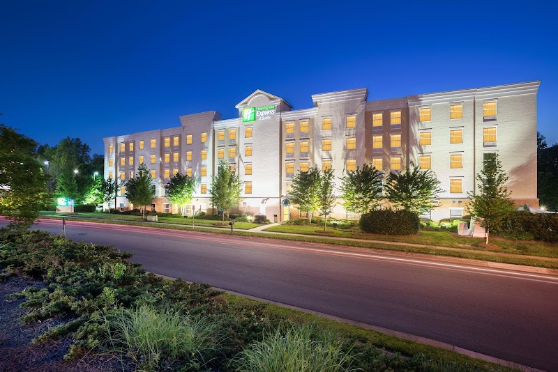 Holiday Inn Express & Suites Huntersville Birkdale in Huntersville, North Carolina, United States