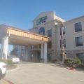 Holiday Inn Express & Suites Hutto
