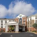 Holiday Inn Express & Suites Jackson – Flowood