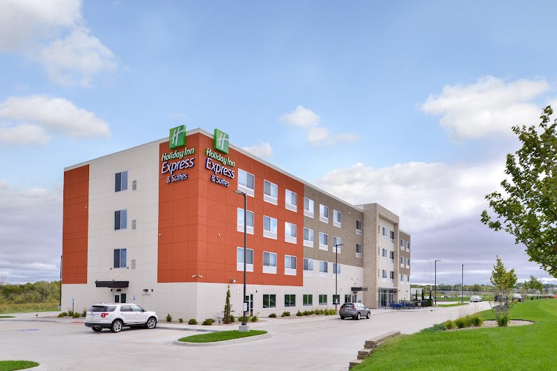 Holiday Inn Express & Suites Kansas City - Lee's Summit in Lee's Summit, Missouri, United States