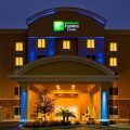 Holiday Inn Express & Suites Largo-Clearwater