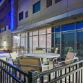 Holiday Inn Express & Suites Lenexa – Overland Park Area