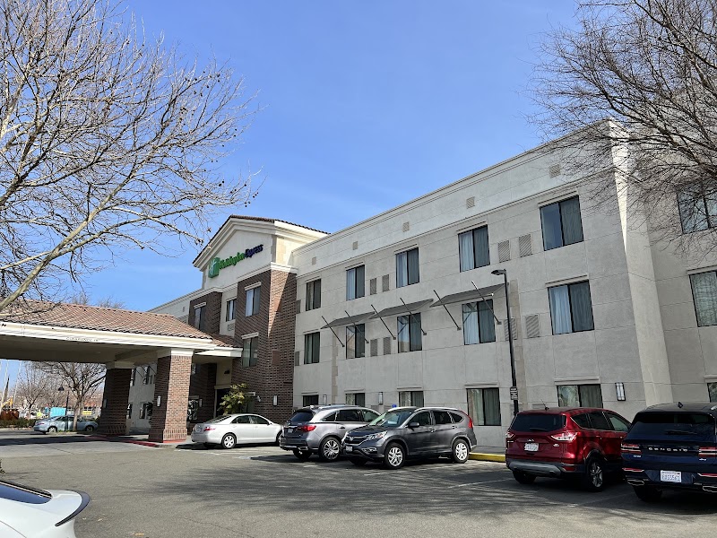 Holiday Inn Express & Suites Lincoln-Roseville Area in Lincoln, California, United States
