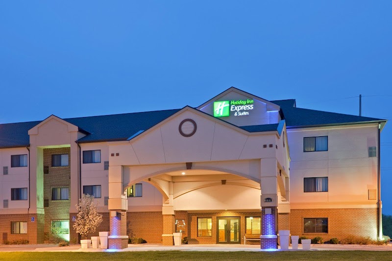 Holiday Inn Express & Suites Lincoln South in Lincoln, Nebraska, United States