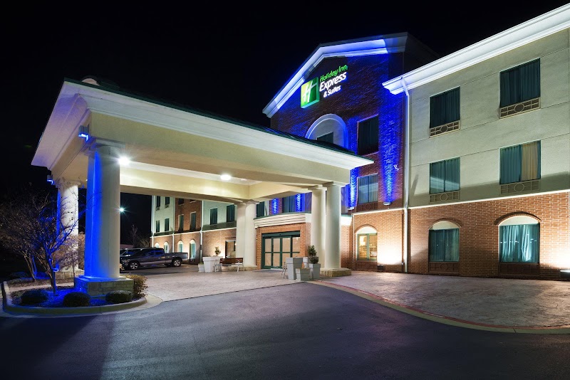Holiday Inn Express & Suites Little Rock-West in Little Rock, Arkansas, United States