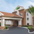 Holiday Inn Express & Suites Merced, an IHG Hotel