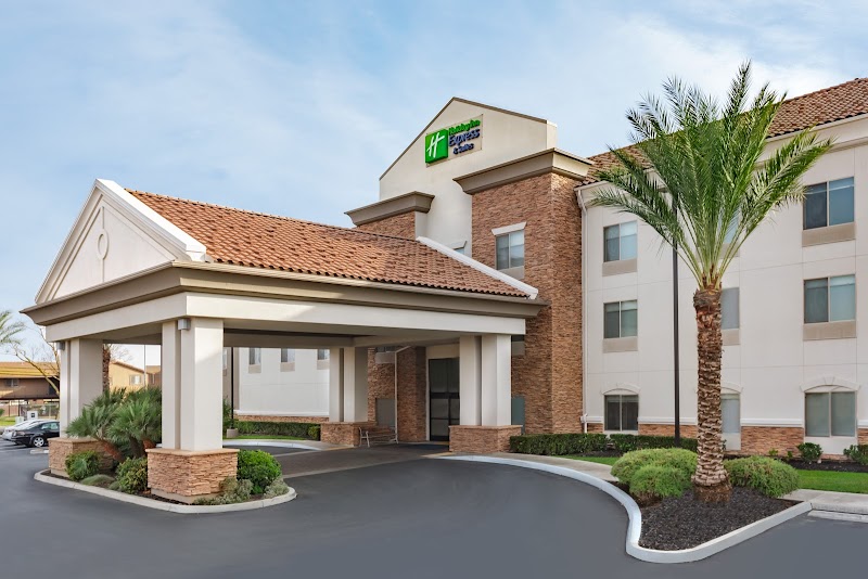 Holiday Inn Express & Suites Merced, an IHG Hotel in Merced, California, United States