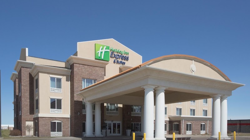 Holiday Inn Express & Suites Minot South in Minot, North Dakota, United States