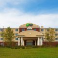 Holiday Inn Express & Suites Moultrie