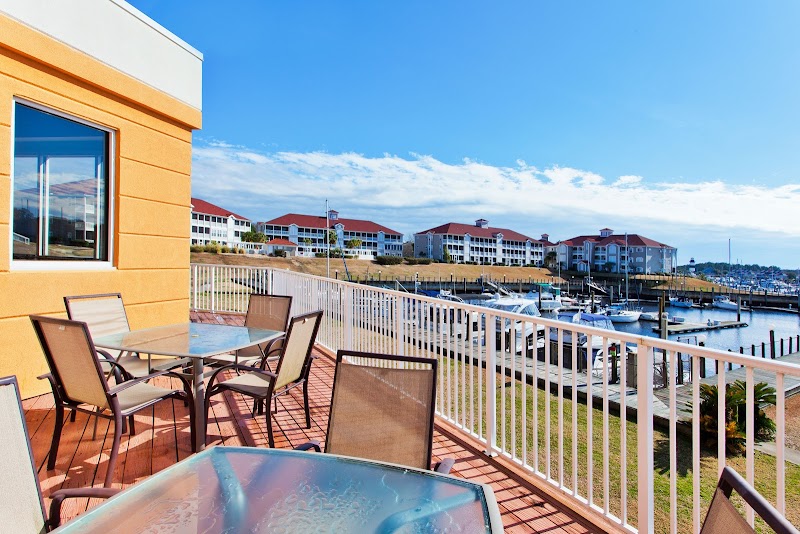 Holiday Inn Express & Suites N. Myrtle Beach-Little River in Little River, South Carolina, United States