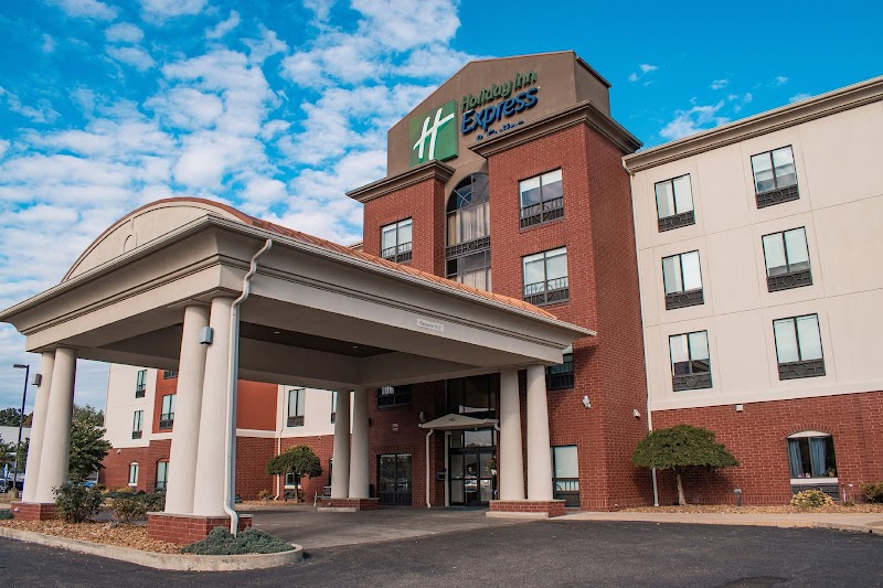 Holiday Inn Express & Suites New Philadelphia in New Philadelphia, Ohio, United States