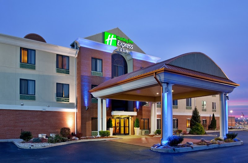 Holiday Inn Express & Suites O'Fallon/Shiloh, an IHG Hotel in O'Fallon, Illinois, United States