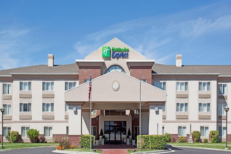 Holiday Inn Express & Suites Ogden in Ogden, Utah, United States