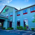 Holiday Inn Express & Suites Olathe North