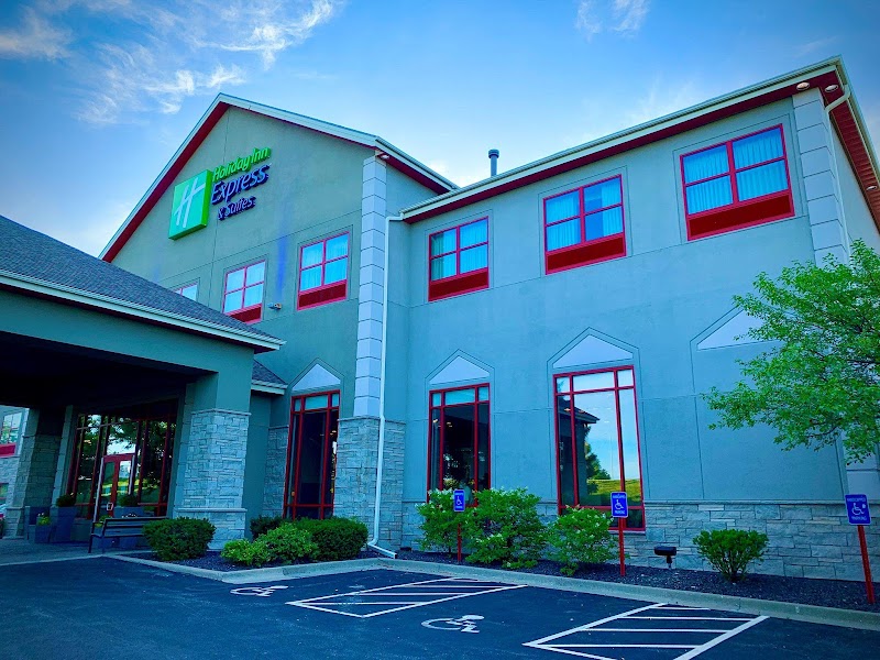 Holiday Inn Express & Suites Olathe North in Olathe, Kansas, United States