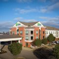 Holiday Inn Express & Suites Olive Branch