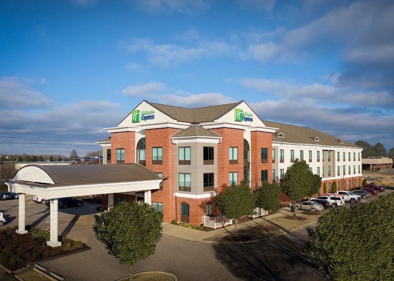 Holiday Inn Express & Suites Olive Branch in Olive Branch, Mississippi, United States