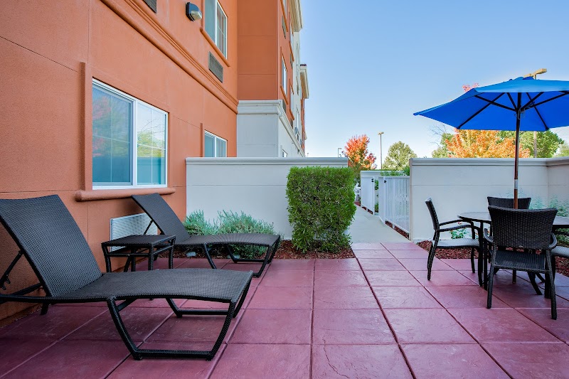 Holiday Inn Express & Suites Oroville Lake in Oroville, California, United States