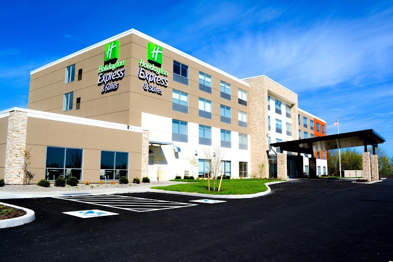 Holiday Inn Express & Suites Oswego in Oswego, New York, United States