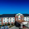 Holiday Inn Express & Suites Pampa