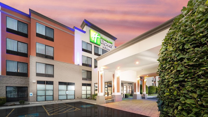 Holiday Inn Express & Suites Pasco-TriCities in Pasco, Washington, United States