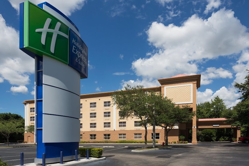 Holiday Inn Express & Suites Plant City in Plant City, Florida, United States