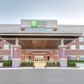 Holiday Inn Express & Suites Plymouth – Ann Arbor Area