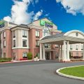 Holiday Inn Express & Suites Quakertown