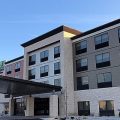 Holiday Inn Express & Suites Racine