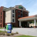 Holiday Inn Express & Suites Rockingham