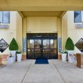 Holiday Inn Express & Suites St. Louis West – Fenton
