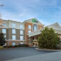 Holiday Inn Greensboro Airport