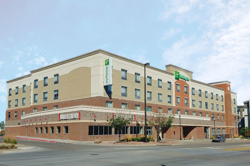 Holiday Inn Omaha Downtown - Waterpark in Omaha, Nebraska, United States