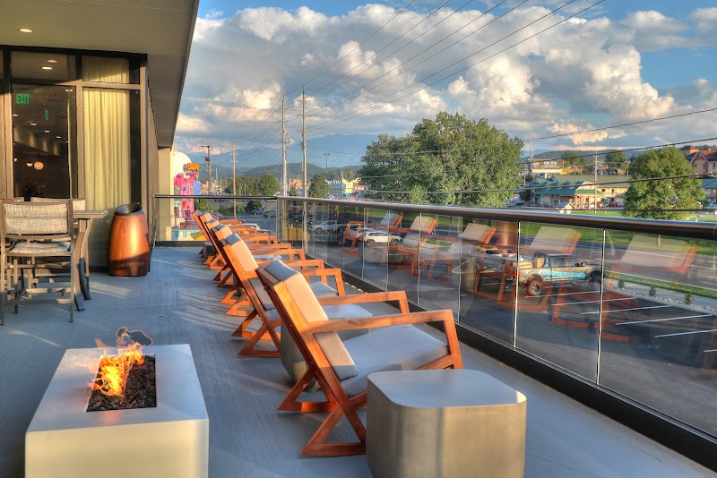 Holiday Inn & Suites Pigeon Forge Convention Center in Pigeon Forge, Tennessee, United States