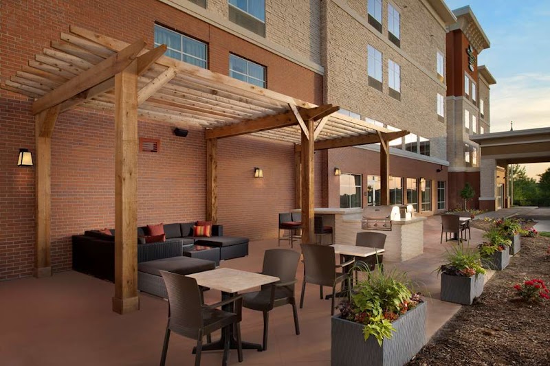 Homewood Suites by Hilton Kansas City Speedway in Kansas City, Kansas, United States