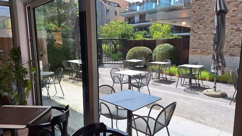 Hotel Clarenhof in Nieuwpoort, Belgium