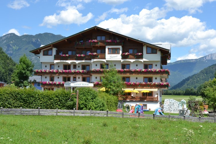 Hotel Gasthof Neuwirt in Sankt Johann in Tirol, Austria