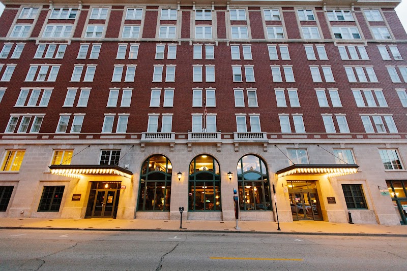 Hotel Julien Dubuque in Dubuque, Iowa, United States