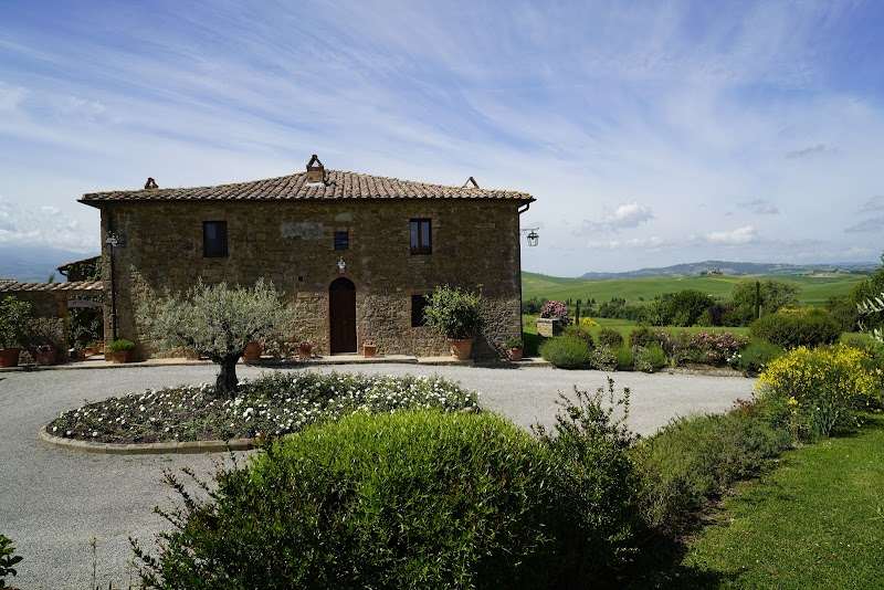 Hotel L'Olmo in Val d'Orcia, Italy