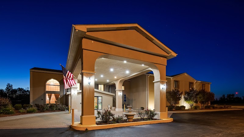 Hotel Lincoln Inn on Route 66 and near I-55 in Lincoln, Illinois, United States