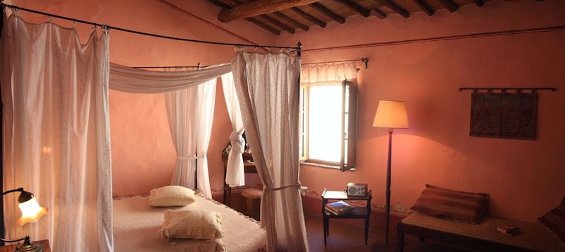Hotel Locanda del Loggiato in Val d'Orcia, Italy