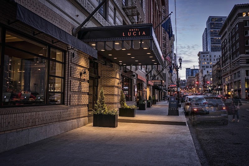 Hotel Lucia in Portland, Oregon, United States