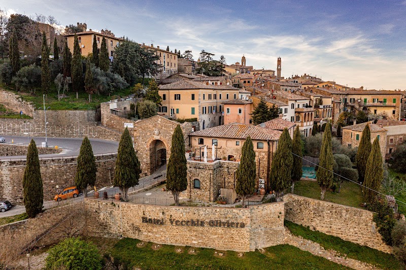 Hotel Vecchia Oliviera in Val d'Orcia, Italy