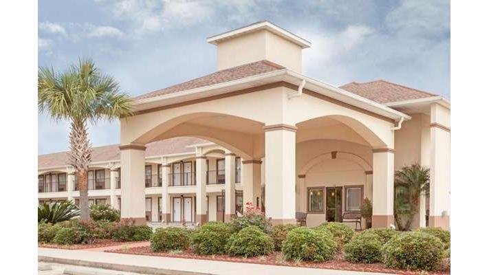 Howard Johnson by Wyndham Lafayette in Lafayette, Louisiana, United States