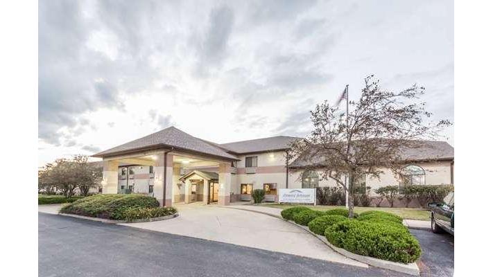 Howard Johnson by Wyndham Manteno in Manteno, Illinois, United States