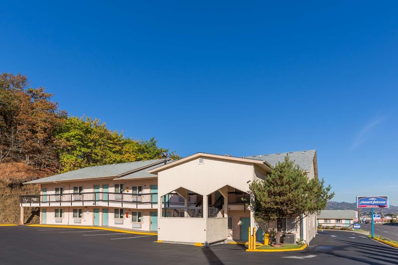 Howard Johnson by Wyndham Roseburg in Roseburg, Oregon, United States