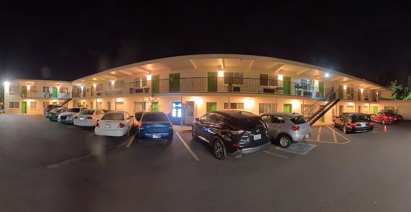 Hudson Manor Inn & Suites in Longview, Washington, United States