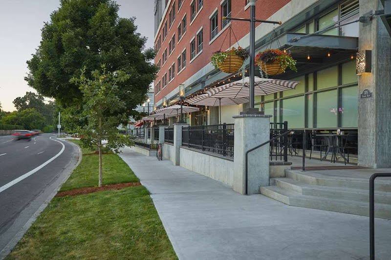 Hyatt Place Eugene / Oakway Center in Eugene, Oregon, United States