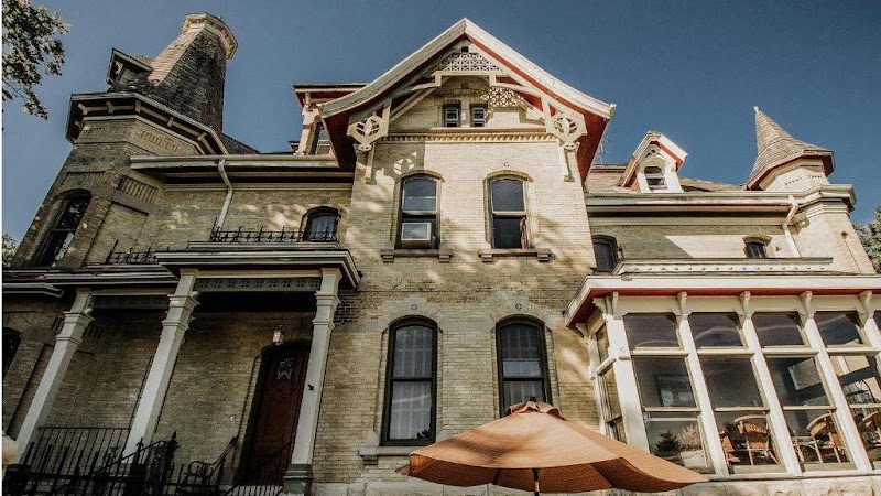 Inn at Pine Terrace in Oconomowoc, Wisconsin, United States