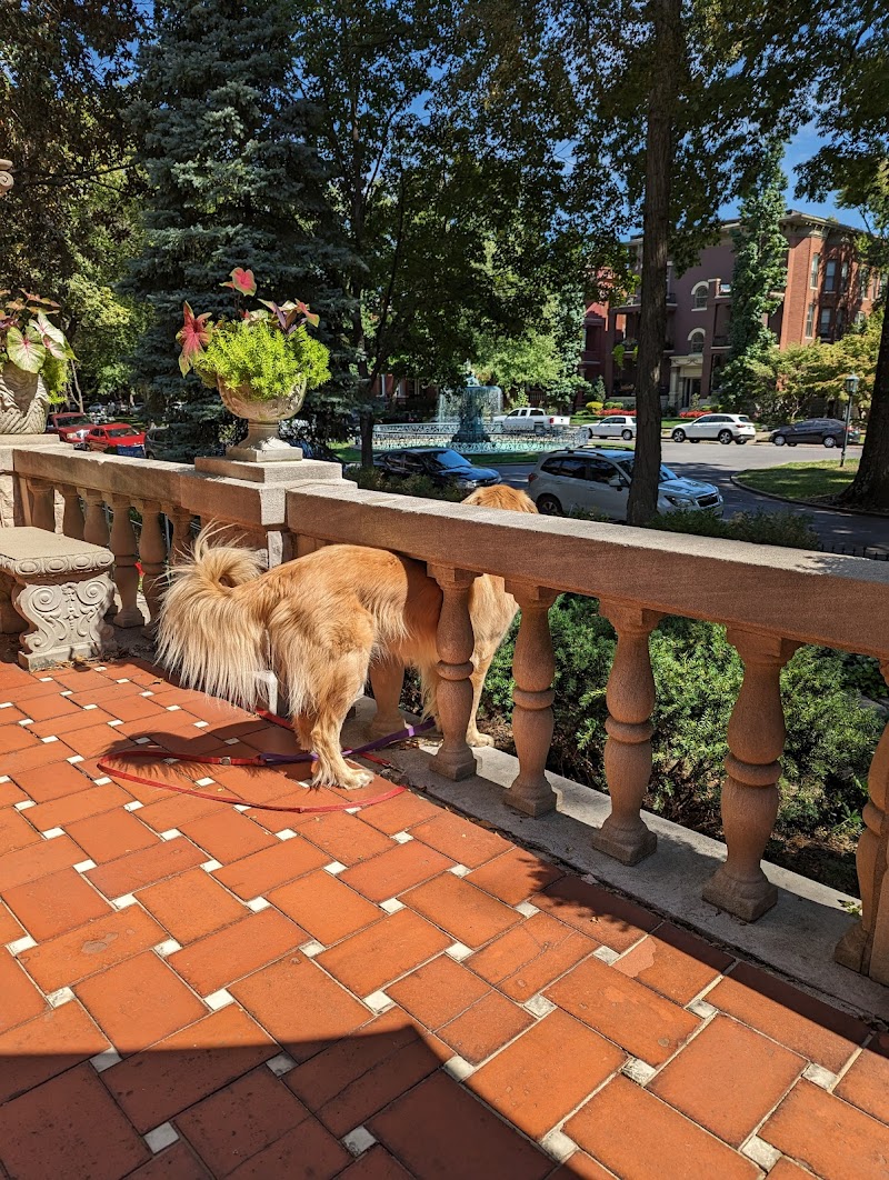 Inn at St. James Court in Louisville, Kentucky, United States